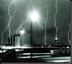 677px-Lightning_storm_over_Boston_-_NOAA-1967